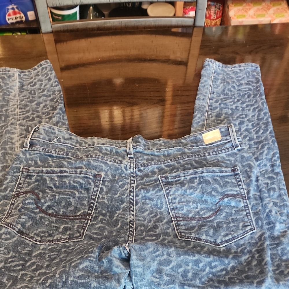 Levi Strauss Signature Modern SKINNY Stretch Blue Jeans Size 14x32 Animal Print